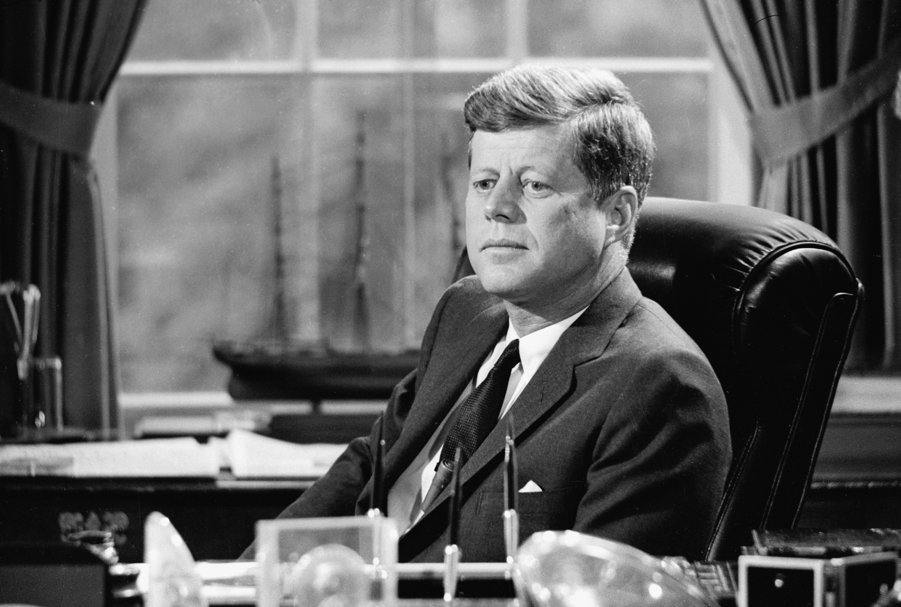 Kennedy's. Джон Фицджеральд Кеннеди. Джон Кеннеди президент США. Джон Кеннеди 35 президент США. Джон Кеннеди фото.