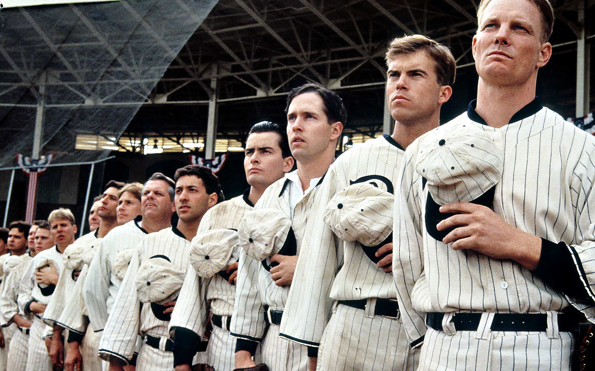 1988 трейлер. Eight men out (1988). Восемь выходят из игры (1988). Фильм игра 1988 года. Восемь фильм.